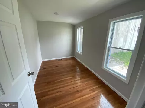 Bedroom - 117 E Broad St, Palmyra, NJ 08065 photo 1 of 1