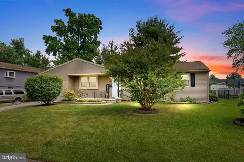 104 Patricia Ave, Delran, NJ 08075