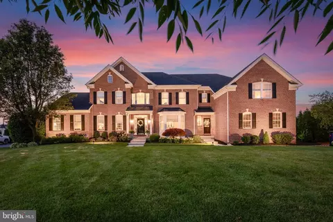 3 Marigold Ct, Lumberton, NJ 08048