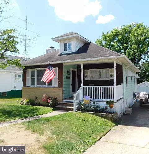 166 S Fellowship Rd, Maple Shade, NJ 08052