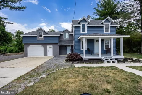 1921 Broad St, Cinnaminson, NJ 08077