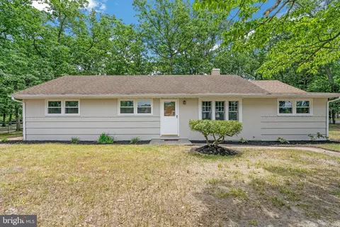 13 Broadway, Browns Mills, NJ 08015