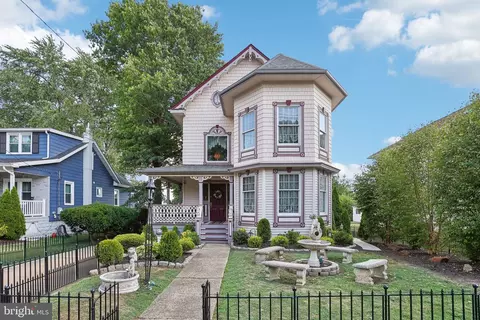26 E Linwood Ave, Maple Shade, NJ 08052