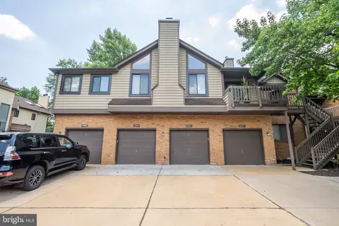 2007 Augusta Cir, Mount Laurel, NJ 08054