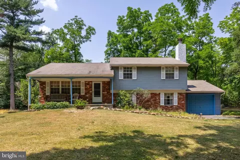 102 Meetinghouse Ln, Shamong, NJ 08088