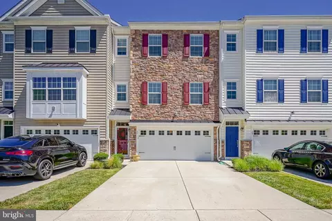 27 Keegan Ct, Marlton, NJ 08053