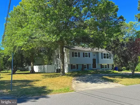 1204 Red Feather Trl, Browns Mills, NJ 08015