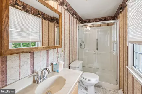 Bath - 307 Valley Forge Rd, Cinnaminson, NJ 08077 photo 3 of 3
