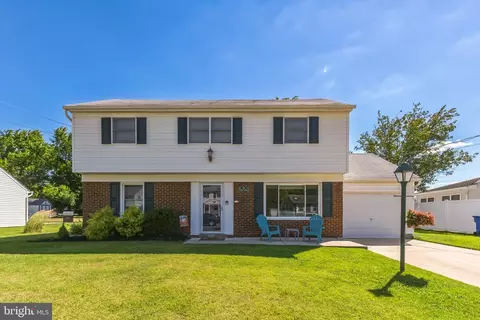 24 Briarcliff, Marlton, NJ 08053