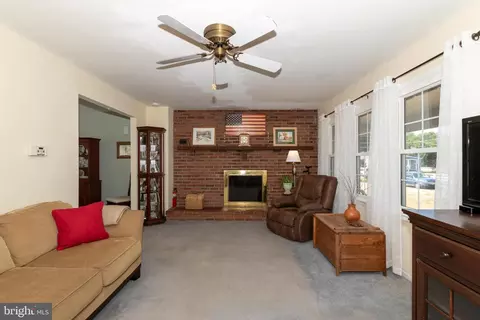 1119 N Maple Ave, Maple Shade, NJ 08052 photo 6
