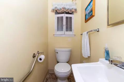 1119 N Maple Ave, Maple Shade, NJ 08052 photo 16