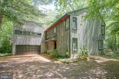 4 Everglades Trl, Medford, NJ 08055