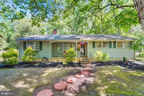 207 Cheyenne Trl, Medford Lakes, NJ 08055