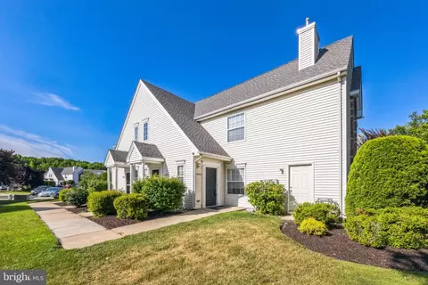 2403 Bluegrass Dr # A, Mount Laurel, NJ 08054