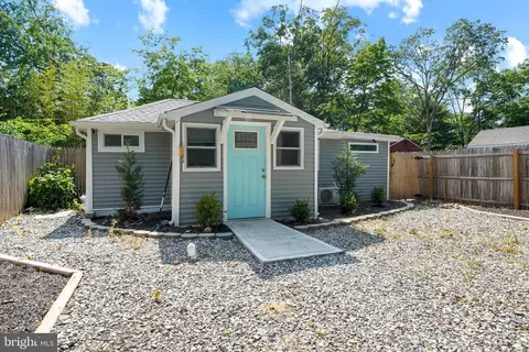 16 Fox St, Browns Mills, NJ 08015