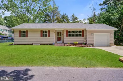 902 Belleview Blvd, Browns Mills, NJ 08015