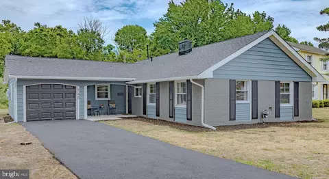 140 Millbrook Dr, Willingboro, NJ 08046