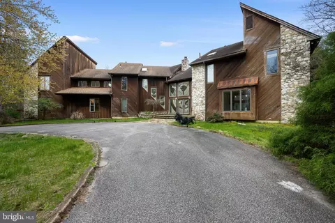 265 Jackson Rd, Medford, NJ 08055