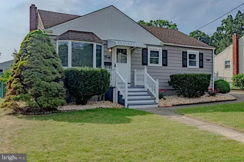 40 Pancoast Blvd, Delran, NJ 08075