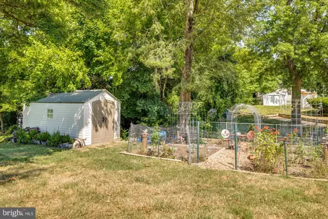 548 Windsor Ave, Maple Shade, NJ 08052 photo 25