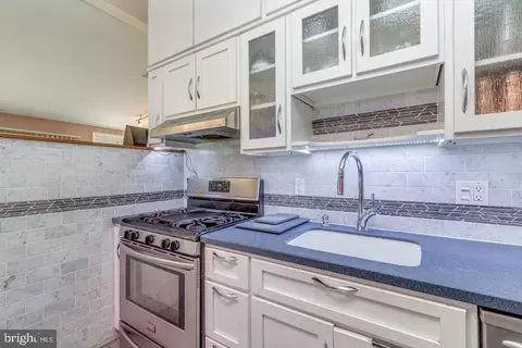 548 Windsor Ave, Maple Shade, NJ 08052 photo 10