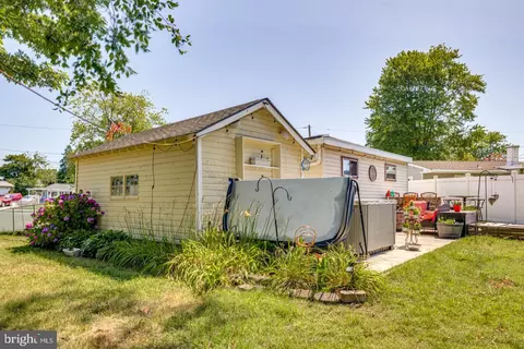 548 Windsor Ave, Maple Shade, NJ 08052 photo 23