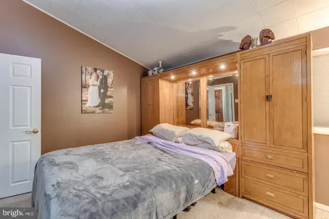 548 Windsor Ave, Maple Shade, NJ 08052 photo 17