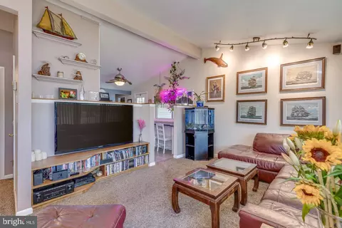 548 Windsor Ave, Maple Shade, NJ 08052 photo 6