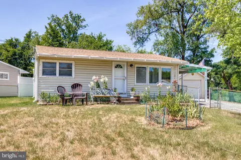 548 Windsor Ave, Maple Shade, NJ 08052 photo 2