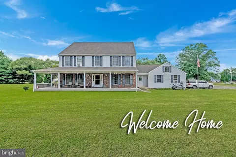 1 Fox Run Rd, Lumberton, NJ 08048
