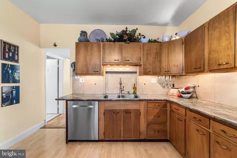 208 Kossuth St, Riverside, NJ 08075 photo 14