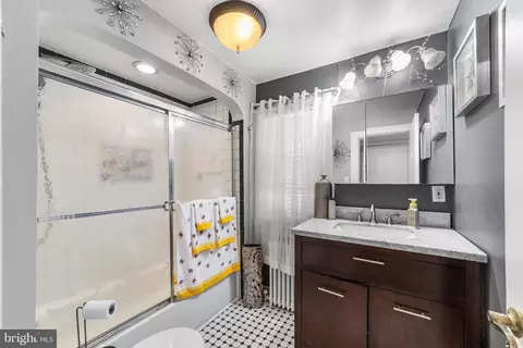 208 Kossuth St, Riverside, NJ 08075 photo 12