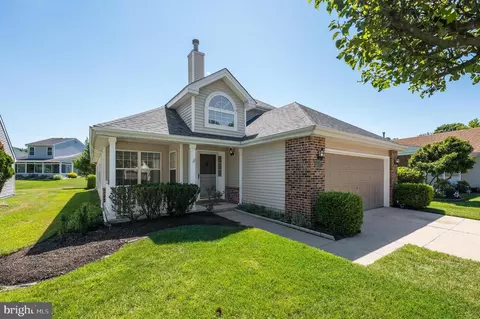 73 Peppergrass Dr S, Mount Laurel, NJ 08054