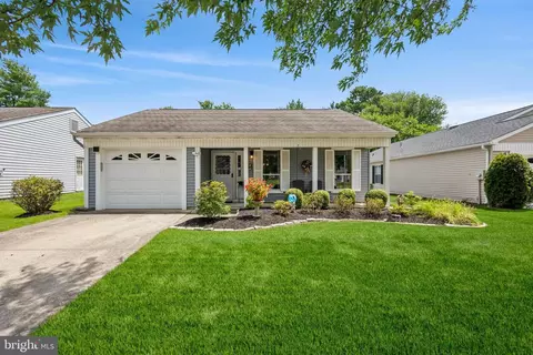 43 Westminster Dr, Vincentown, NJ 08088