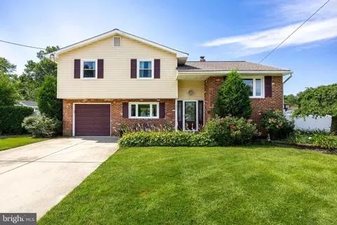 603 Willow Dr, Cinnaminson, NJ 08077