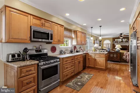 20 Washington Dr, Marlton, NJ 08053 photo 18
