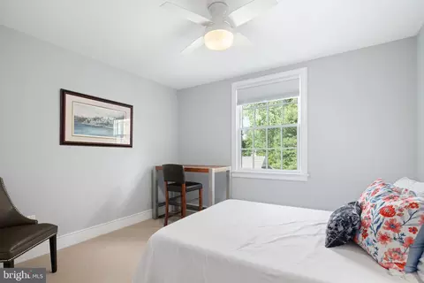 Bedroom - 14 E 3rd #E, Moorestown, NJ 08057 photo 2 of 4