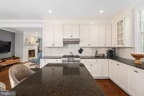 Kitchen - 14 E 3rd #E, Moorestown, NJ 08057 photo 3 of 3