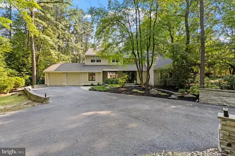 45 Stone Mountain Ln, Marlton, NJ 08053