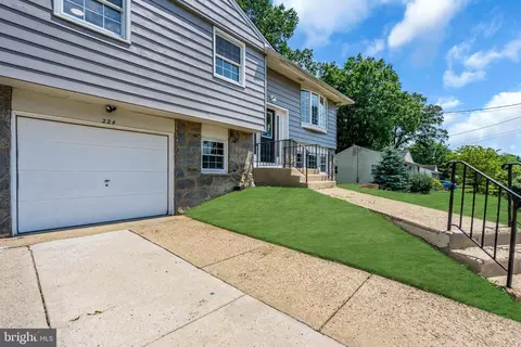 224 Stephen Dr, Cinnaminson, NJ 08077 photo 8