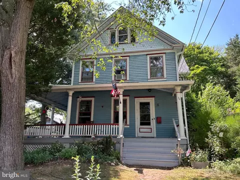 34 Filbert St, Medford, NJ 08055