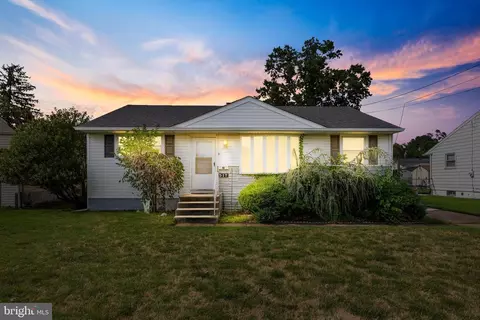 517 Polk St, Riverside, NJ 08075