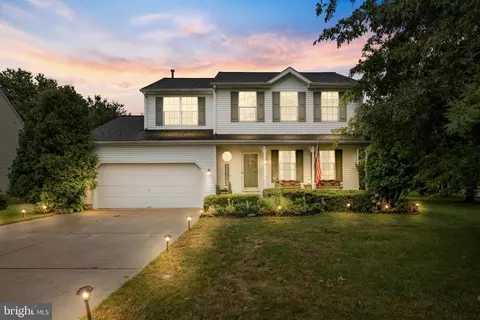 15 Marsha Dr, Delran, NJ 08075