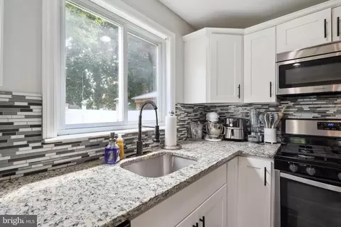 5 Devon, Marlton, NJ 08053 photo 8
