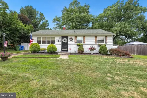 5 Devon, Marlton, NJ 08053 photo 2