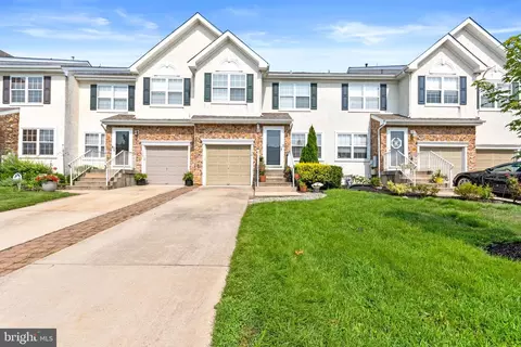 134 Hearthstone Ln, Marlton, NJ 08053