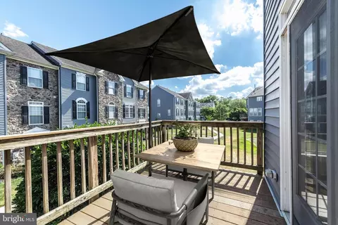 Exterior - 2 Eagle Ln, Delanco, NJ 08075 photo 1 of 7