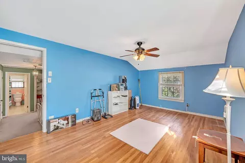 Bedroom - 709 Willow Dr, Cinnaminson, NJ 08077 photo 2 of 6