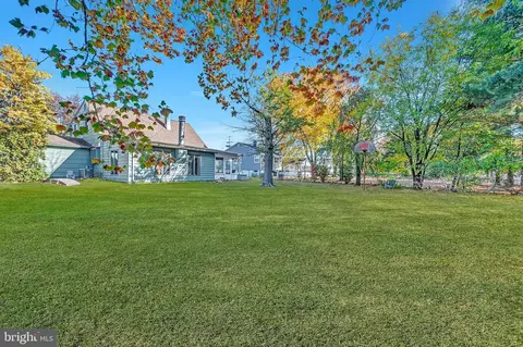 Exterior - 709 Willow Dr, Cinnaminson, NJ 08077 photo 6 of 6