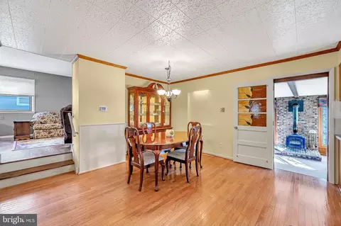 Dining - 709 Willow Dr, Cinnaminson, NJ 08077 photo 1 of 4